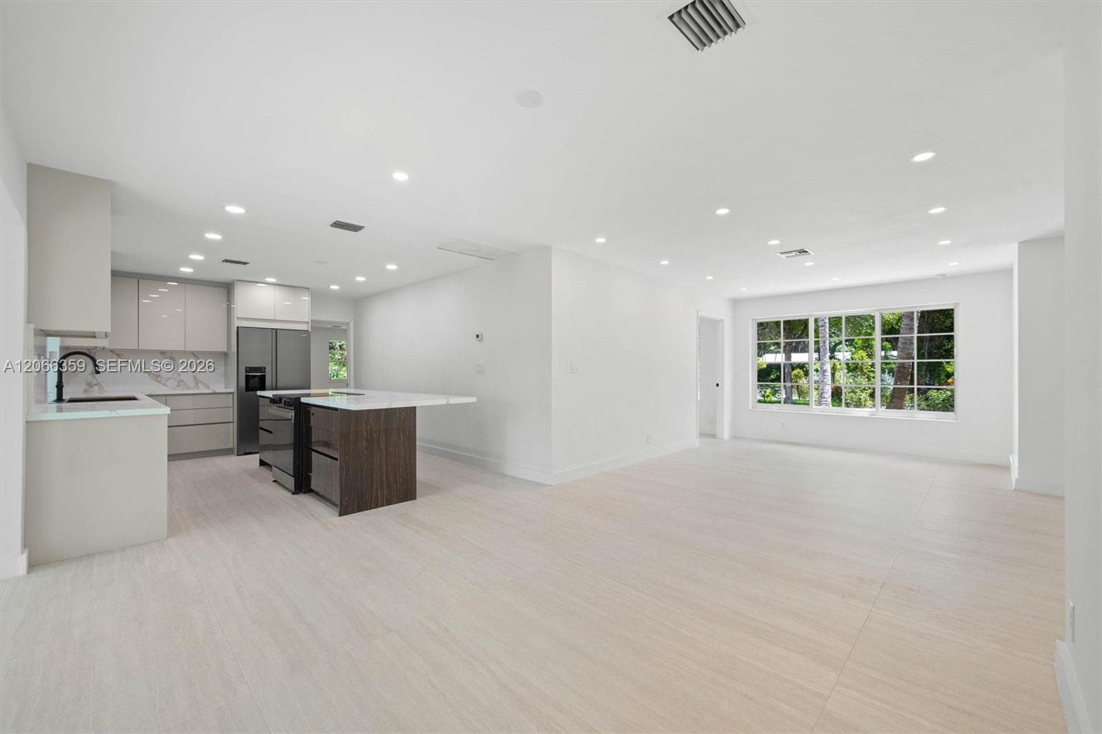 11770 Griffing Blvd #0 photo 4