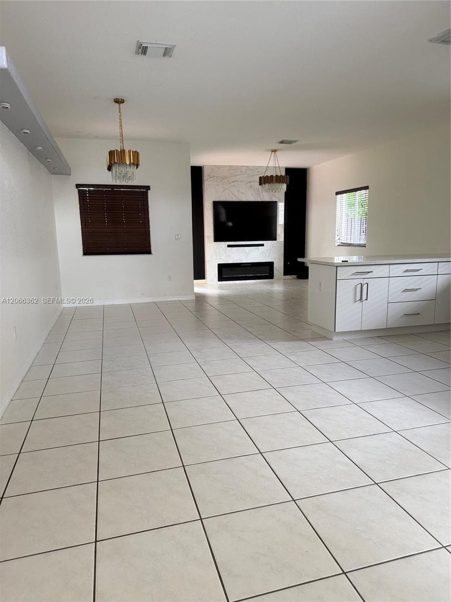 16263 SW 55th Ter photo 3