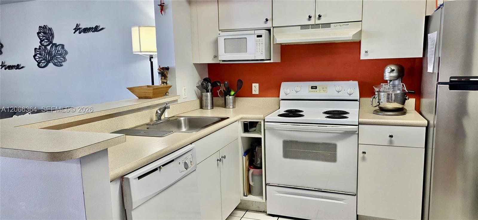Blue Lagoon Condominium · #1505 in Miami - Photo 8