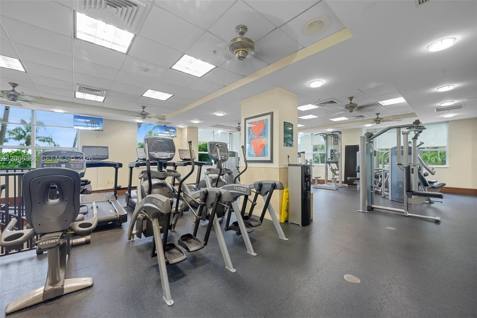 TURNBERRY ON THE GREEN CO · #208 in Aventura - Photo 15