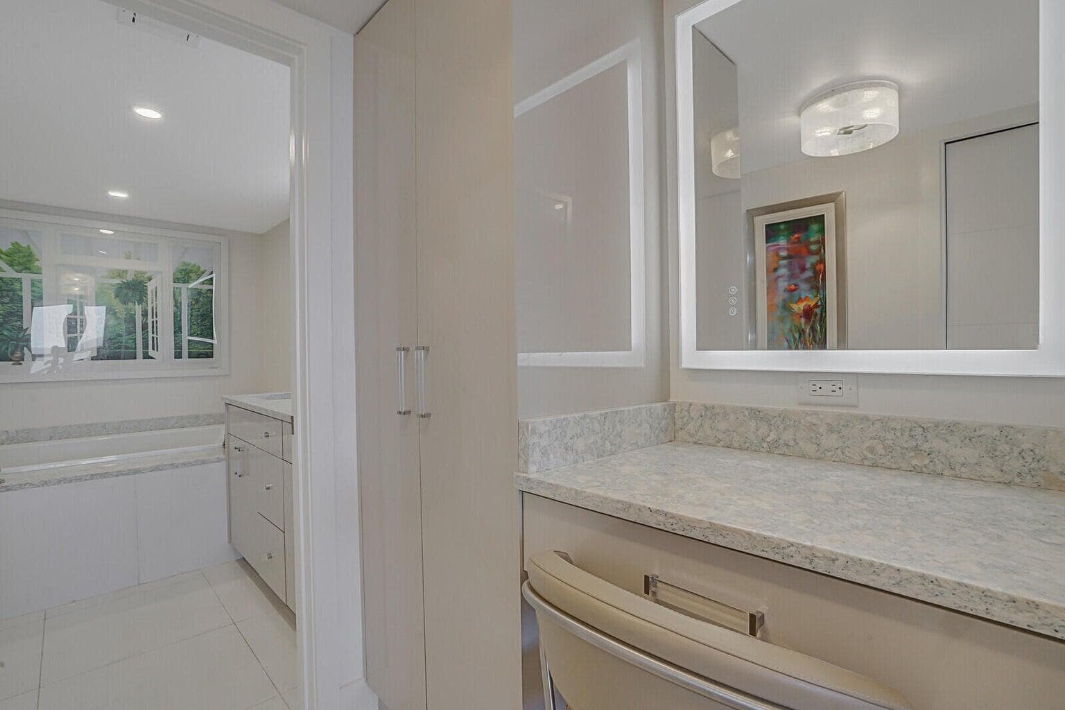 MASTER BATH