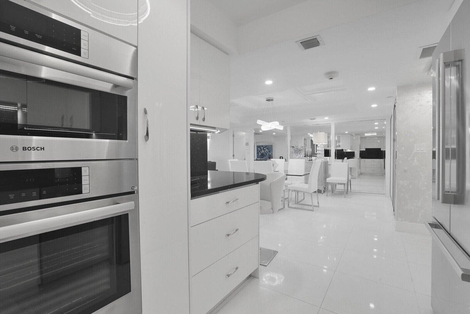 Open Kitchen