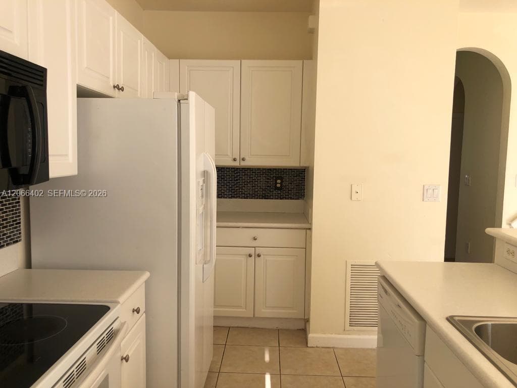 5598 NW 113th Ave #- photo 26