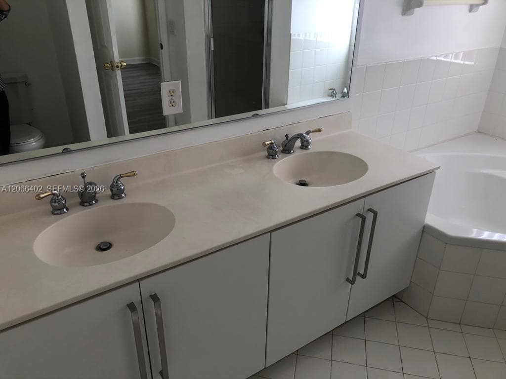 5598 NW 113th Ave #- photo 41