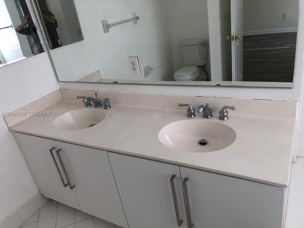 5598 NW 113th Ave #- photo 39