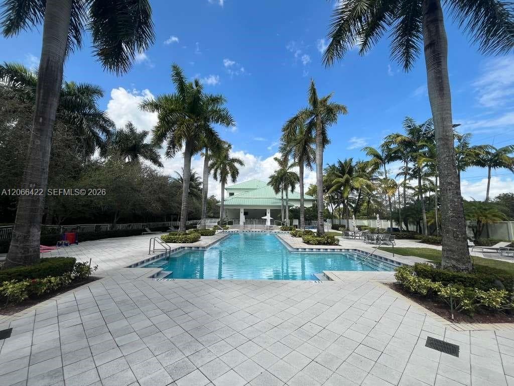 Blue Resort · #307 in Doral - Photo 10