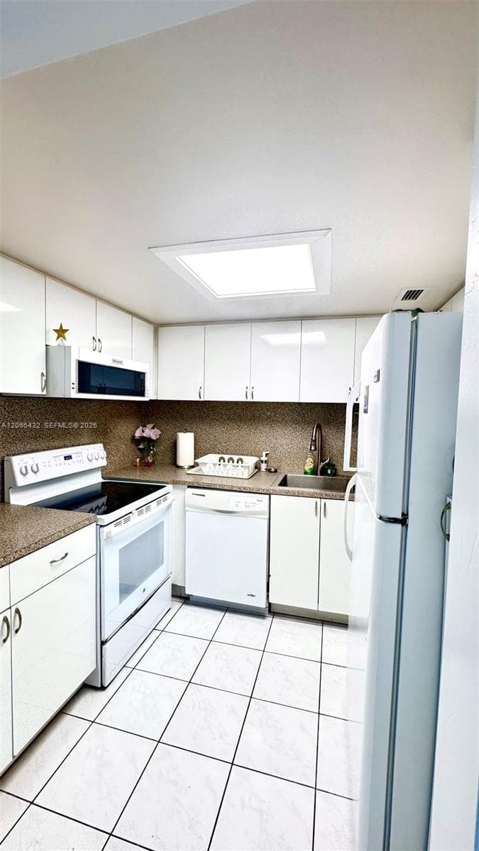 PARKVIEW POINT CONDO · #1C in Miami Beach - Photo 7