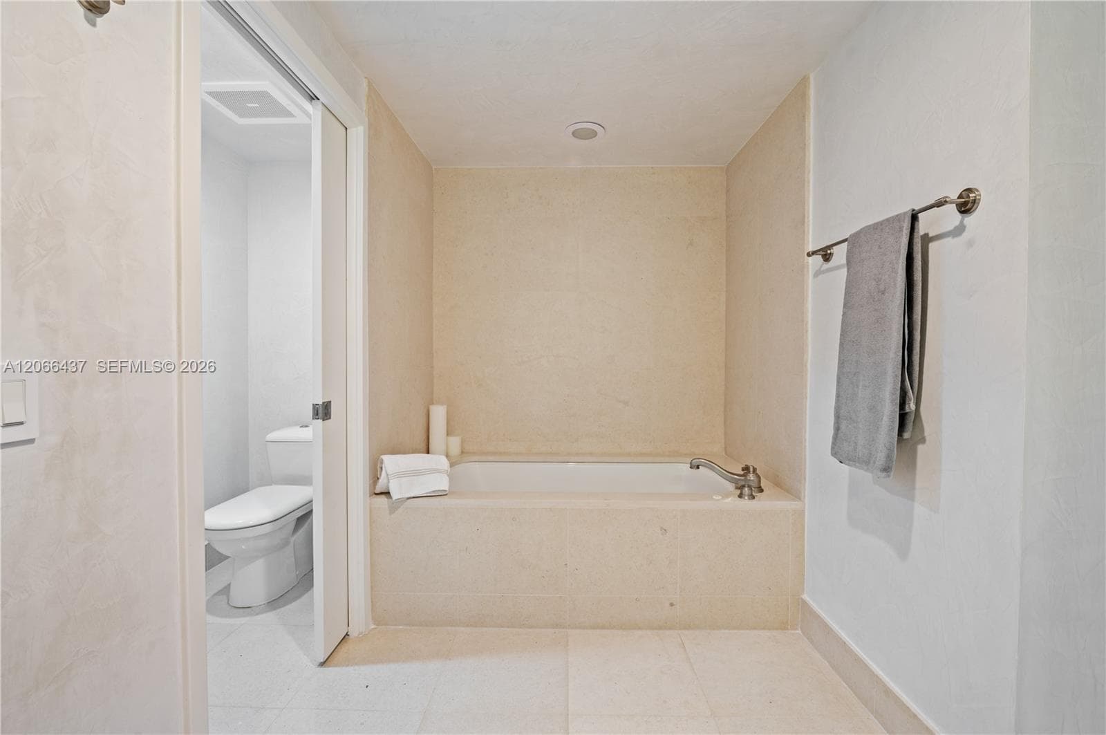 Carillon Miami Beach · #702 in Miami Beach - Photo 22