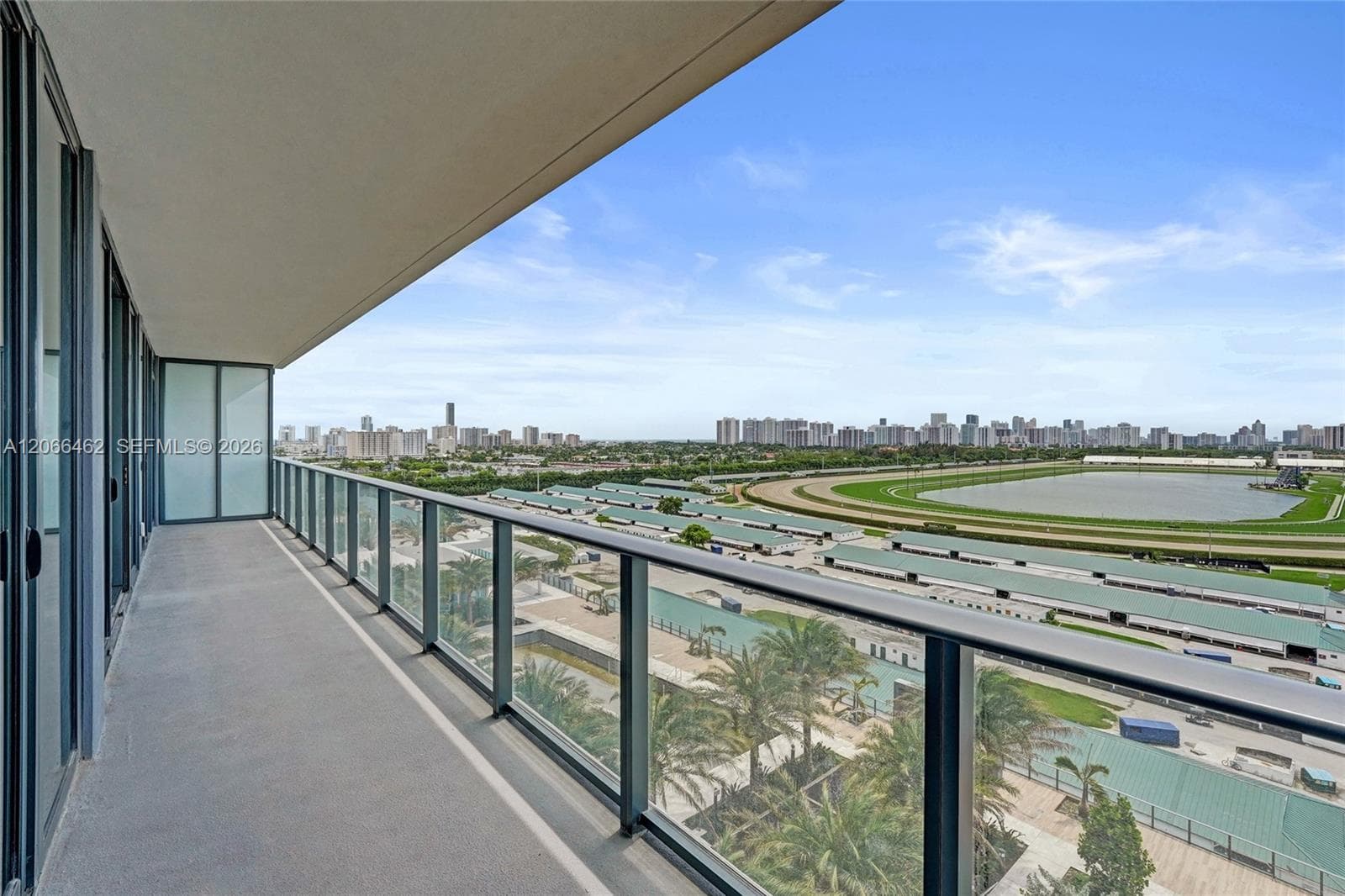 HALLANDALE OASIS 2019 LLC · #1111 in Hallandale Beach - Photo 43