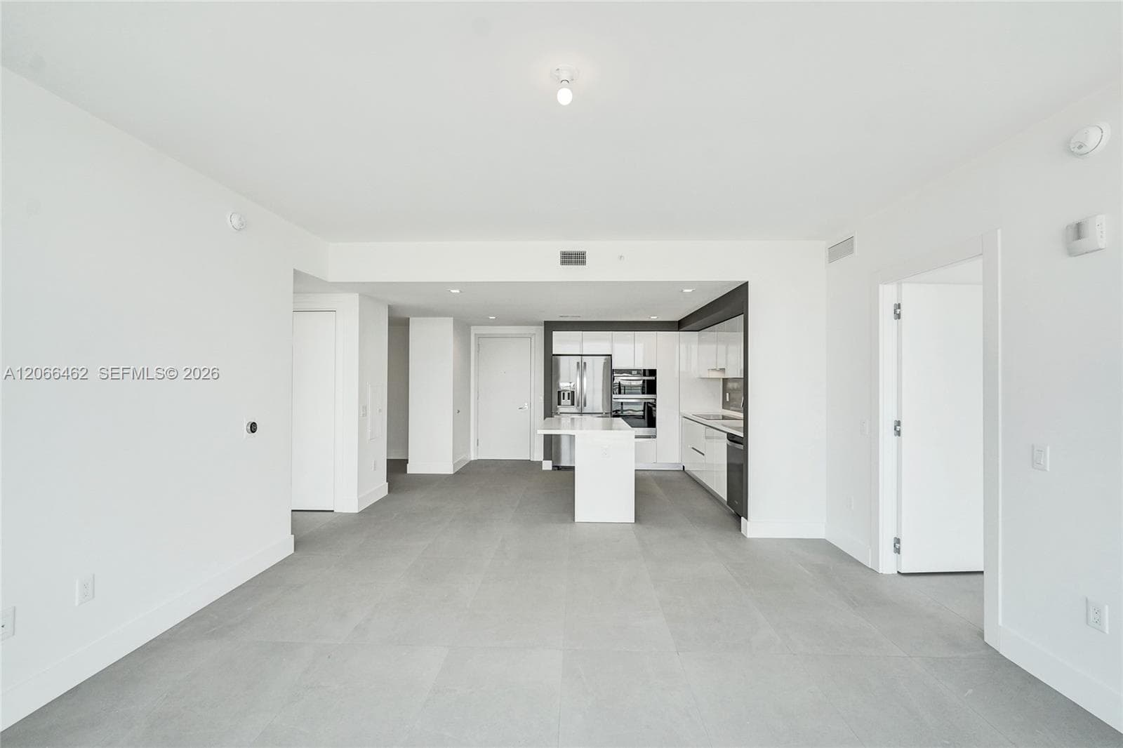 HALLANDALE OASIS 2019 LLC · #1111 in Hallandale Beach - Photo 15