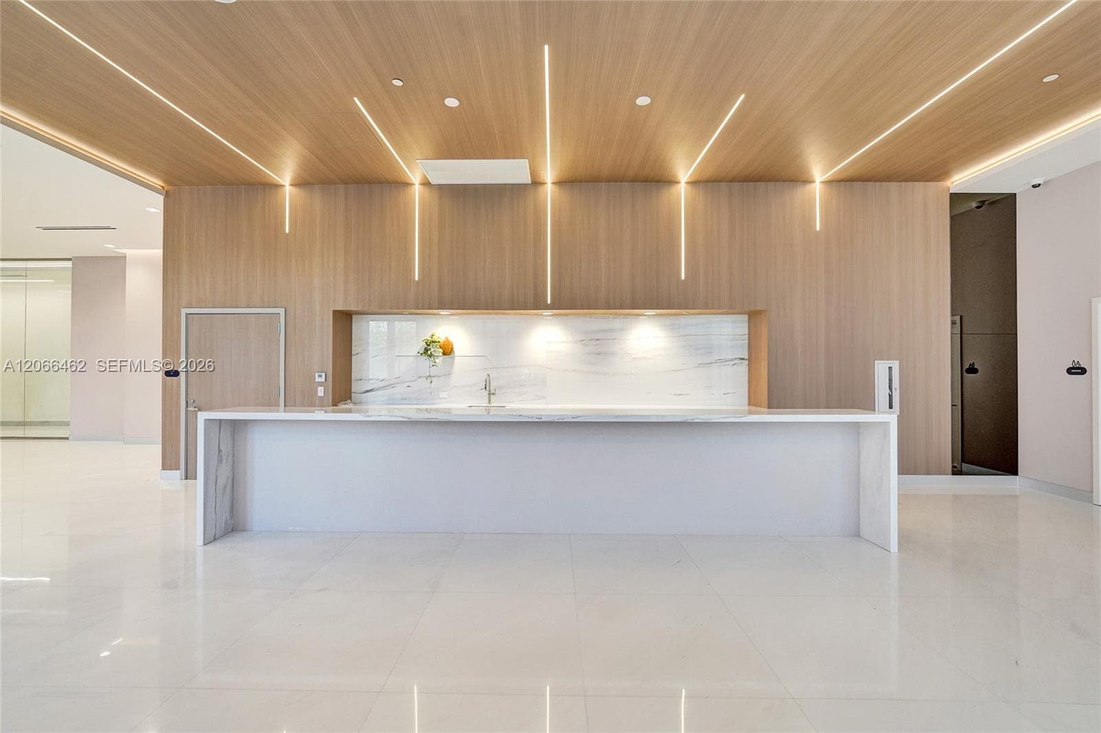 HALLANDALE OASIS 2019 LLC · #1111 in Hallandale Beach - Photo 48