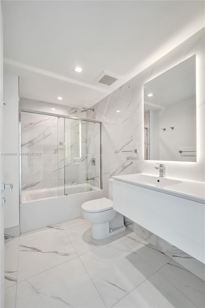 HALLANDALE OASIS 2019 LLC · #1111 in Hallandale Beach - Photo 40