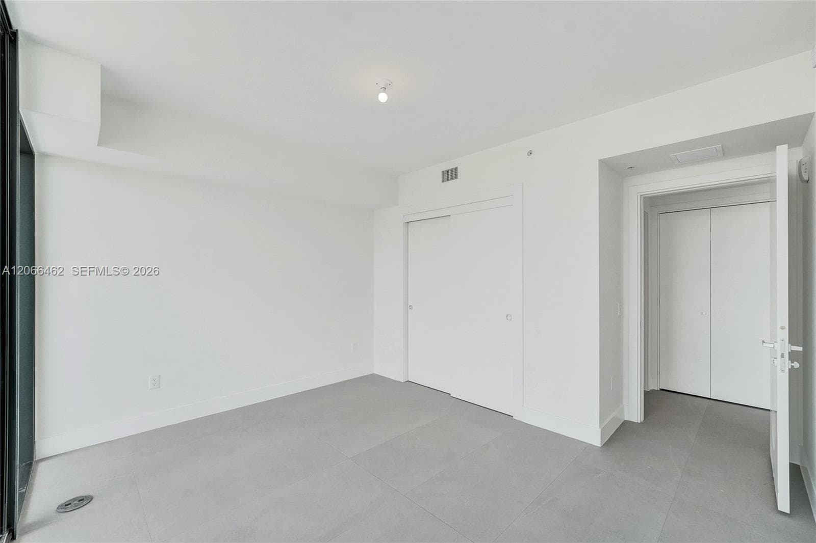 HALLANDALE OASIS 2019 LLC · #1111 in Hallandale Beach - Photo 35