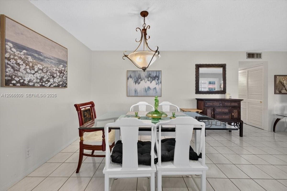 El Dorado Plaza West · #11D in Hallandale Beach - Photo 3