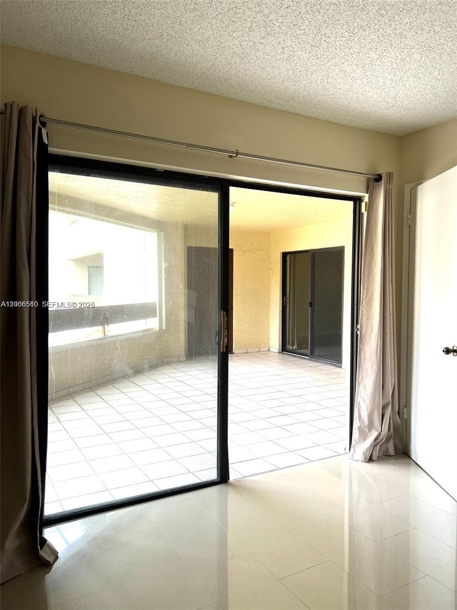 KENLAND BEND NORTH CONDO · #I303 in Miami - Photo 11
