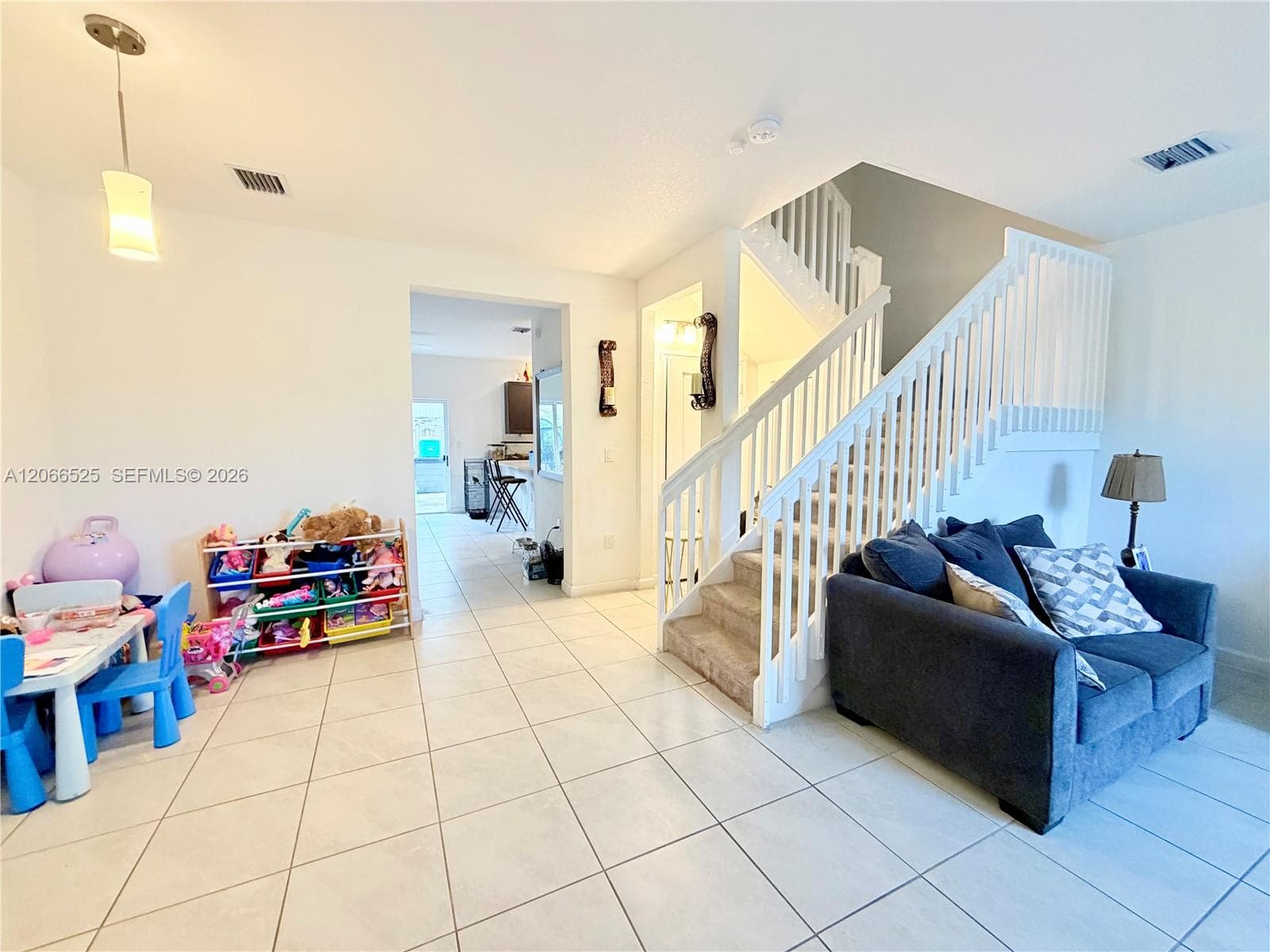 1877 SE 26th Ter photo 16