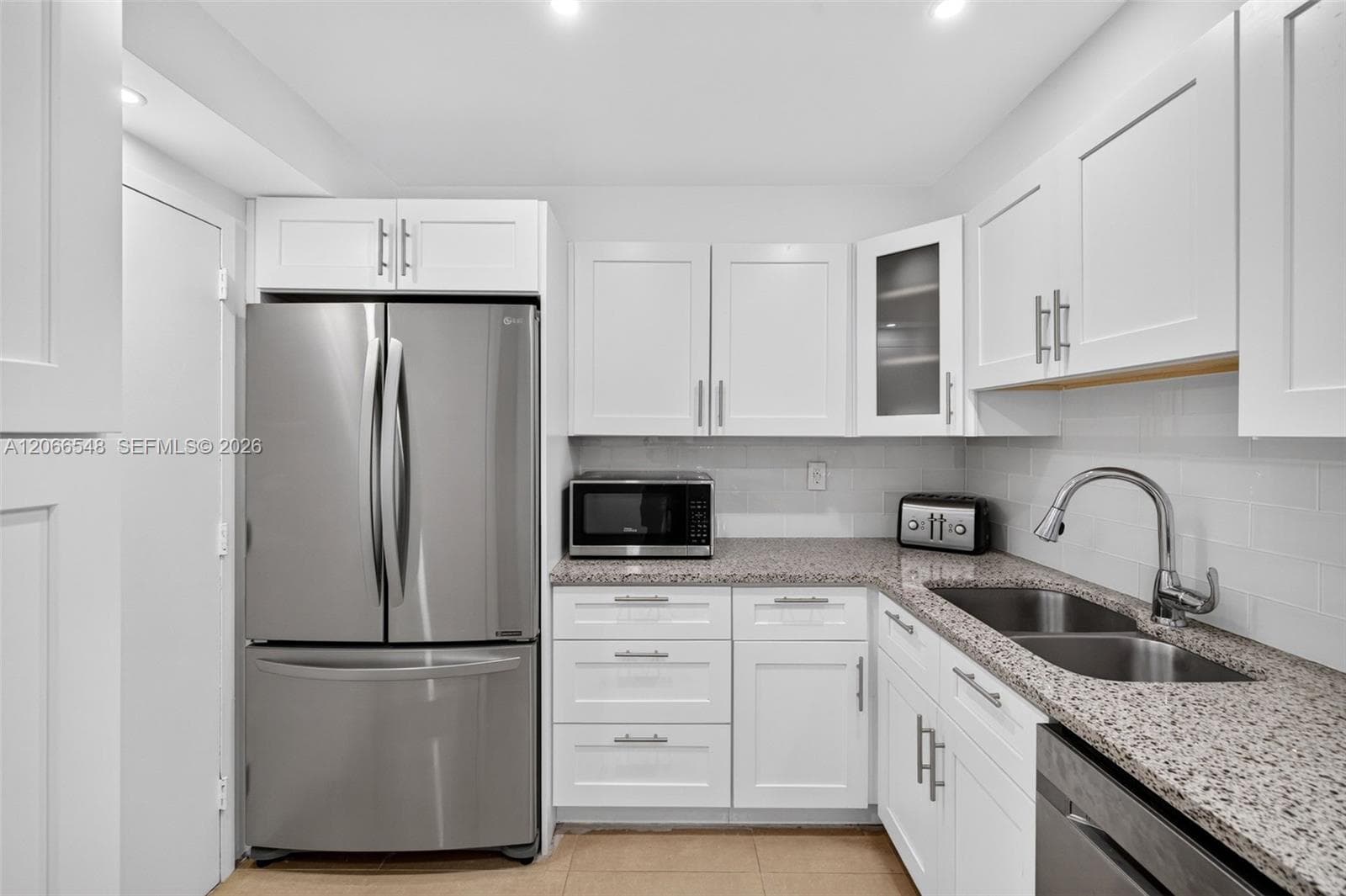 Parker Plaza · #1218 in Hallandale Beach - Photo 7