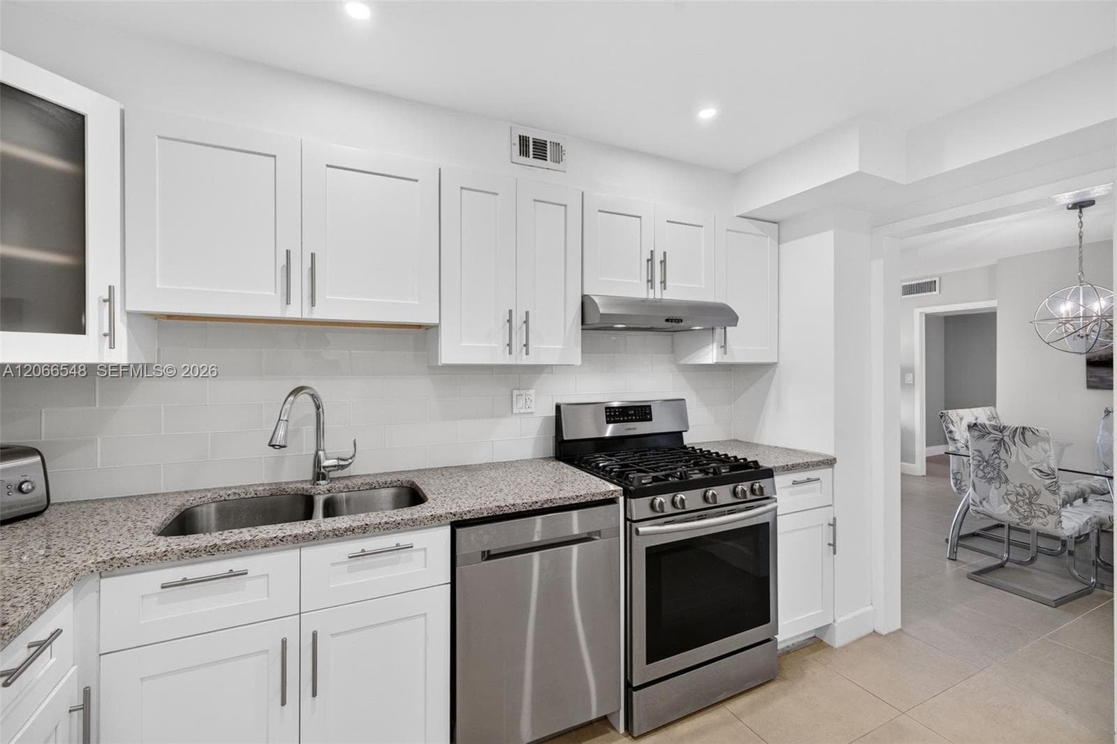 Parker Plaza · #1218 in Hallandale Beach - Photo 9