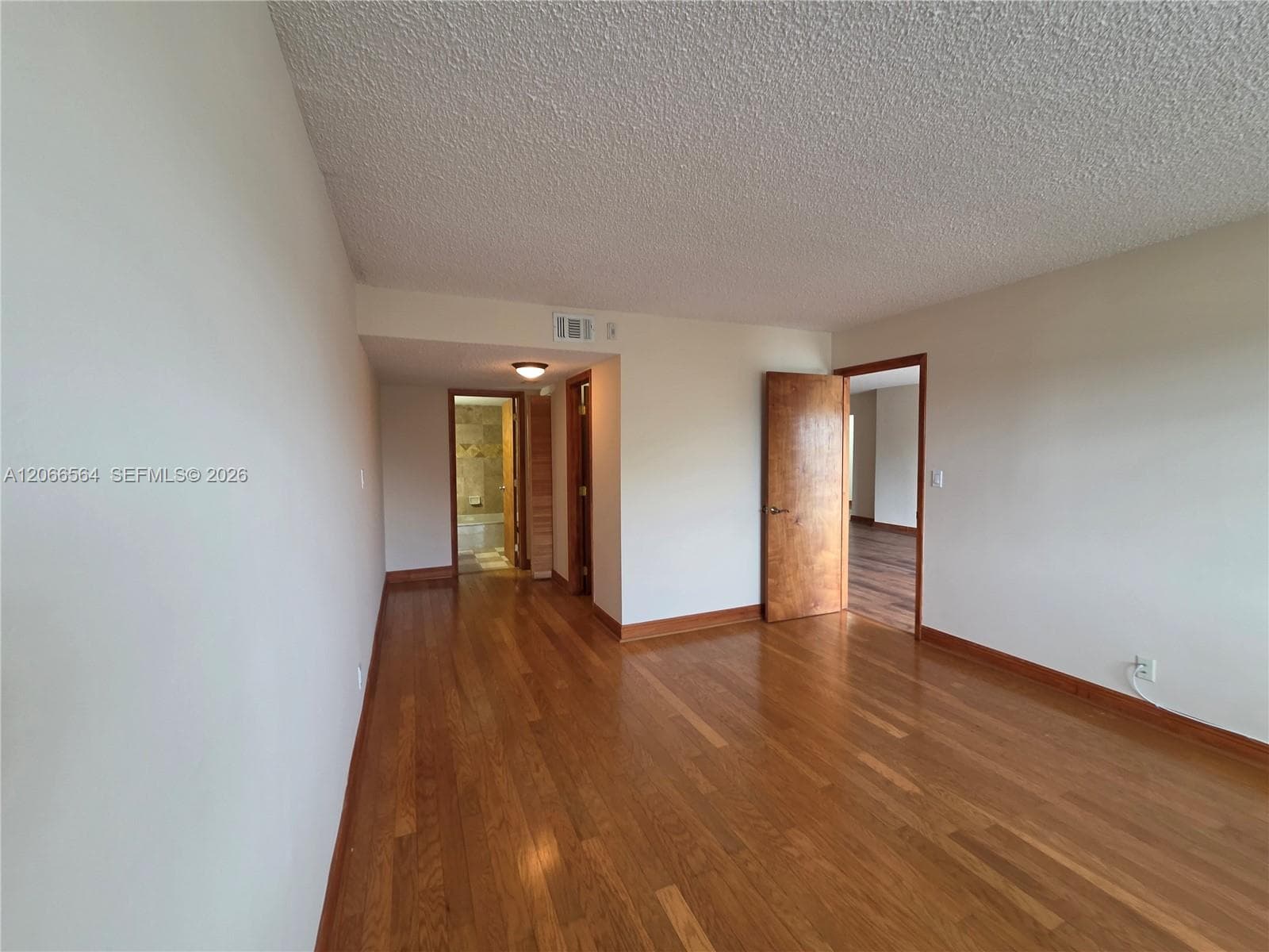 HALLANDALE GARDENS CONDO · #415 in Hallandale Beach - Photo 11