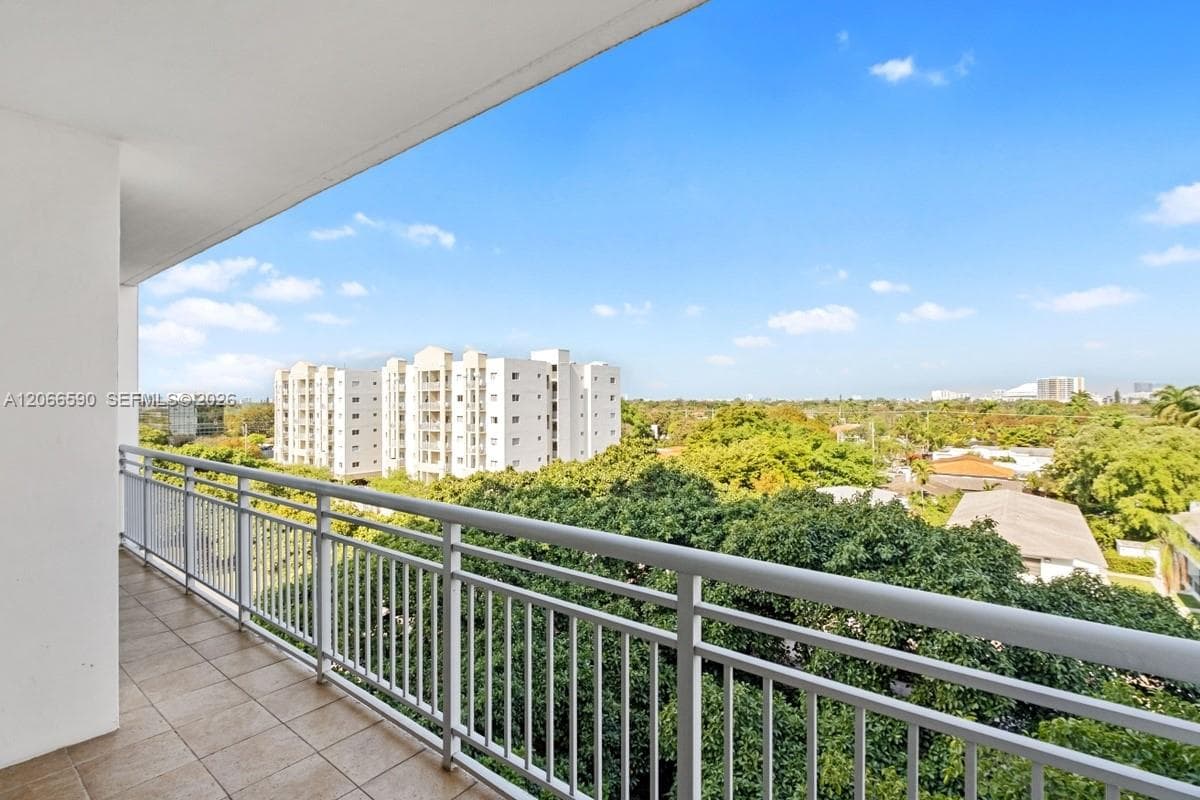 ROADS AT 21ST CONDO · #602 in Miami - Photo 3