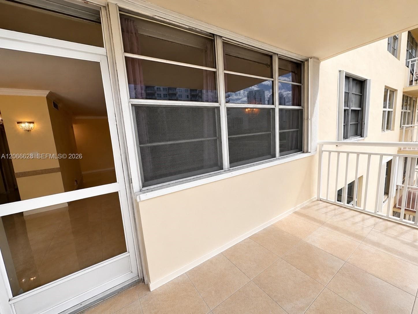 WINSTON TOWERS 200 · #706 in Sunny Isles Beach - Photo 27