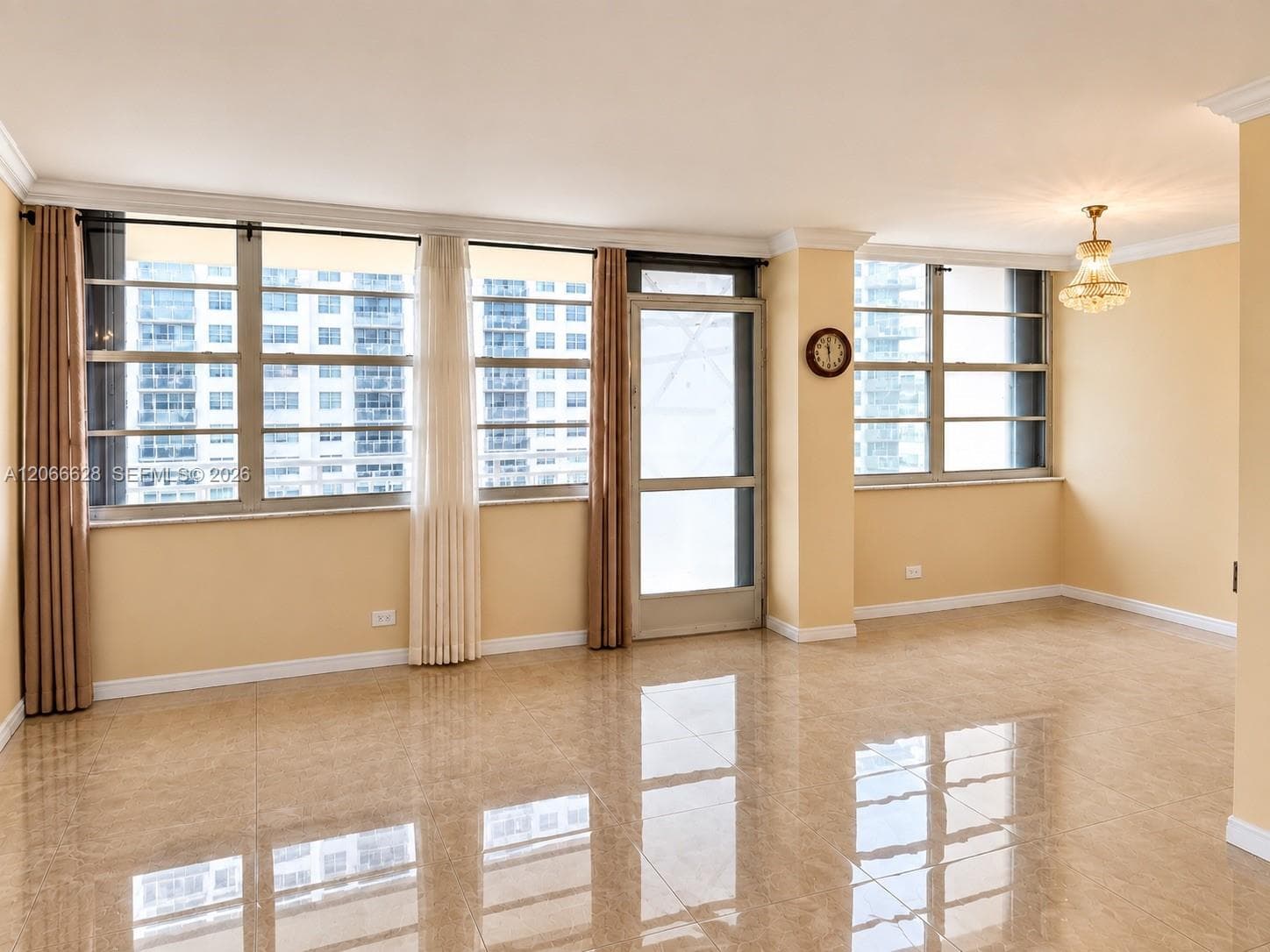 WINSTON TOWERS 200 · #706 in Sunny Isles Beach - Photo 2
