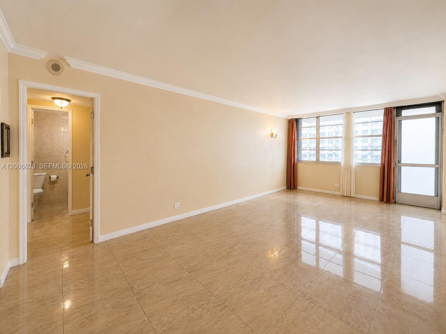 WINSTON TOWERS 200 · #706 in Sunny Isles Beach - Photo 17