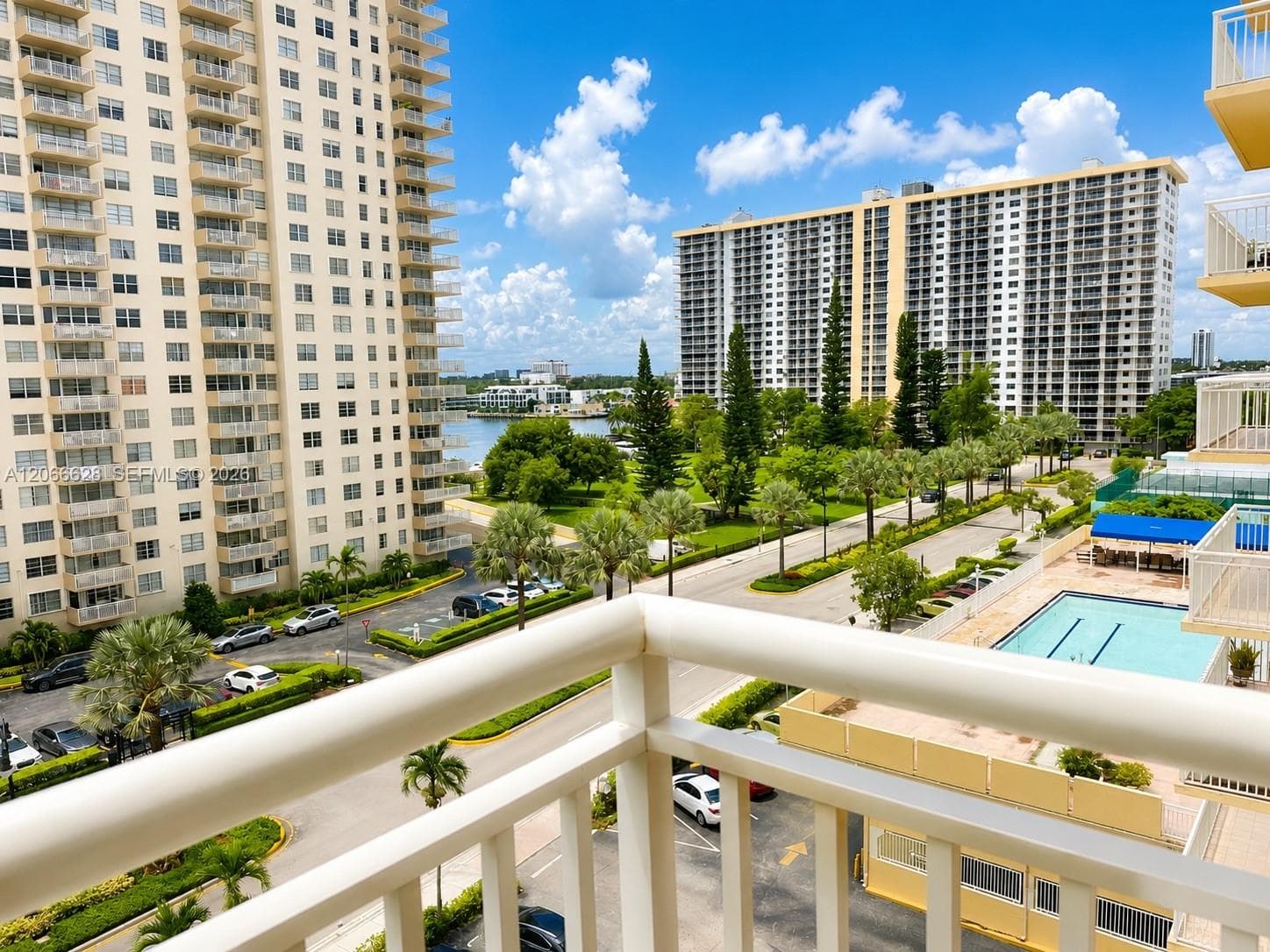 WINSTON TOWERS 200 · #706 in Sunny Isles Beach - Photo 26