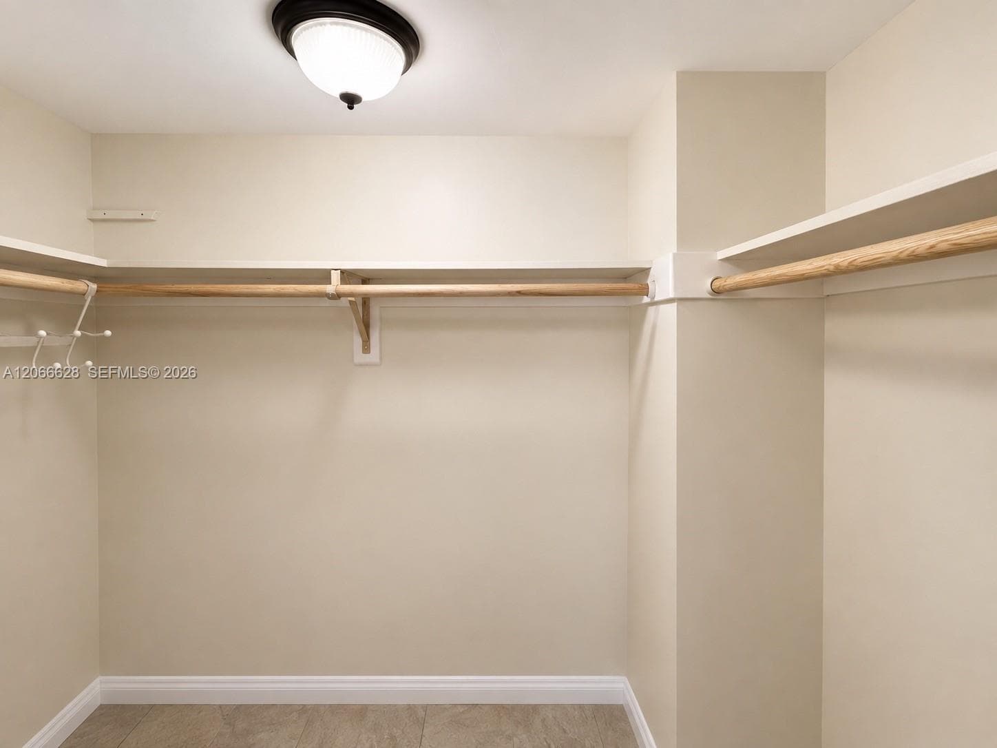 WINSTON TOWERS 200 · #706 in Sunny Isles Beach - Photo 24