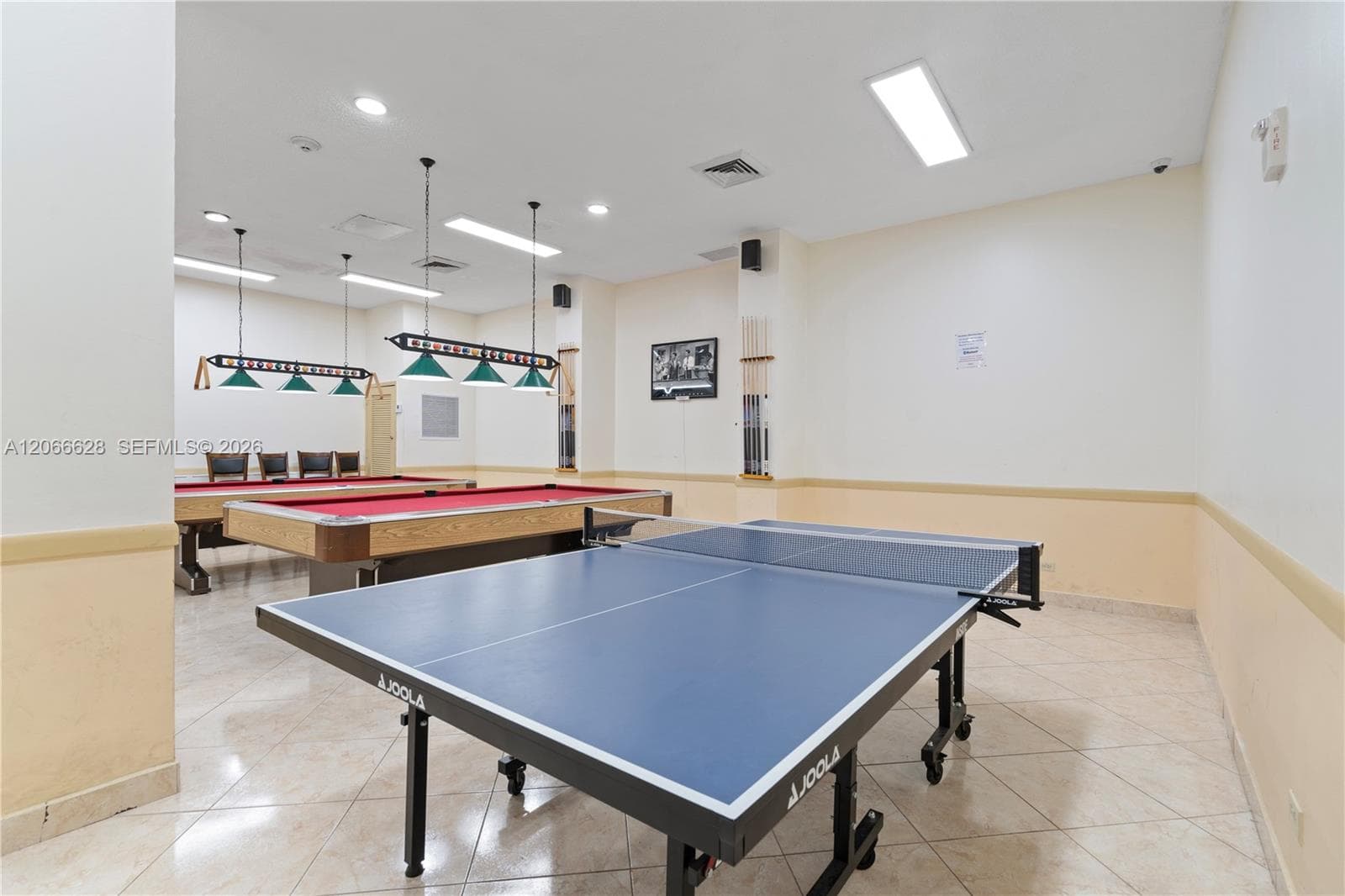 WINSTON TOWERS 200 · #706 in Sunny Isles Beach - Photo 31