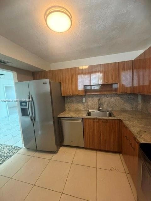 WEST BAY GARDENS CONDO · #303 in Miami Beach - Photo 6