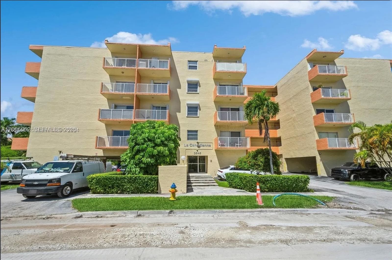 LaCanadien · #507 in North Miami Beach - Photo 26