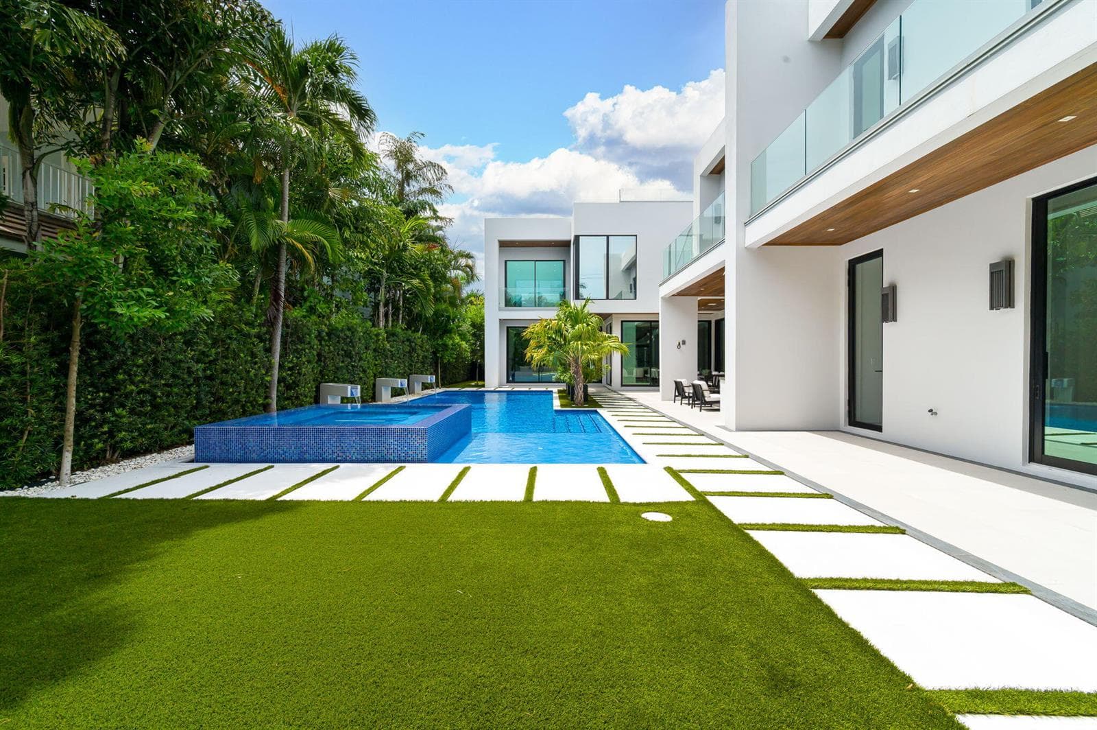 10-web-or-mls-photo-10