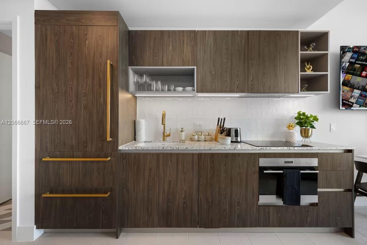 Gale Hotel & Residences (Natiivo) · #PH-4912 in Miami - Photo 16