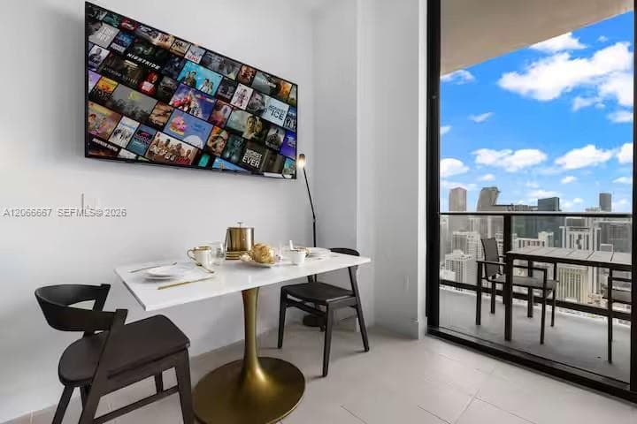 Gale Hotel & Residences (Natiivo) · #PH-4912 in Miami - Photo 11