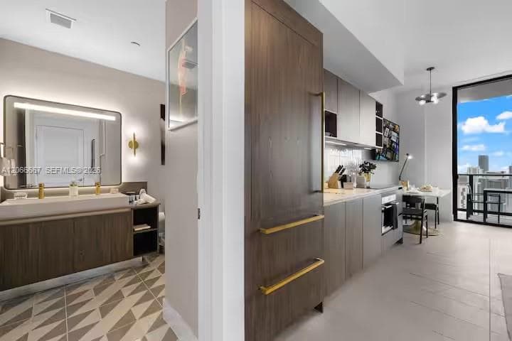 Gale Hotel & Residences (Natiivo) · #PH-4912 in Miami - Photo 19