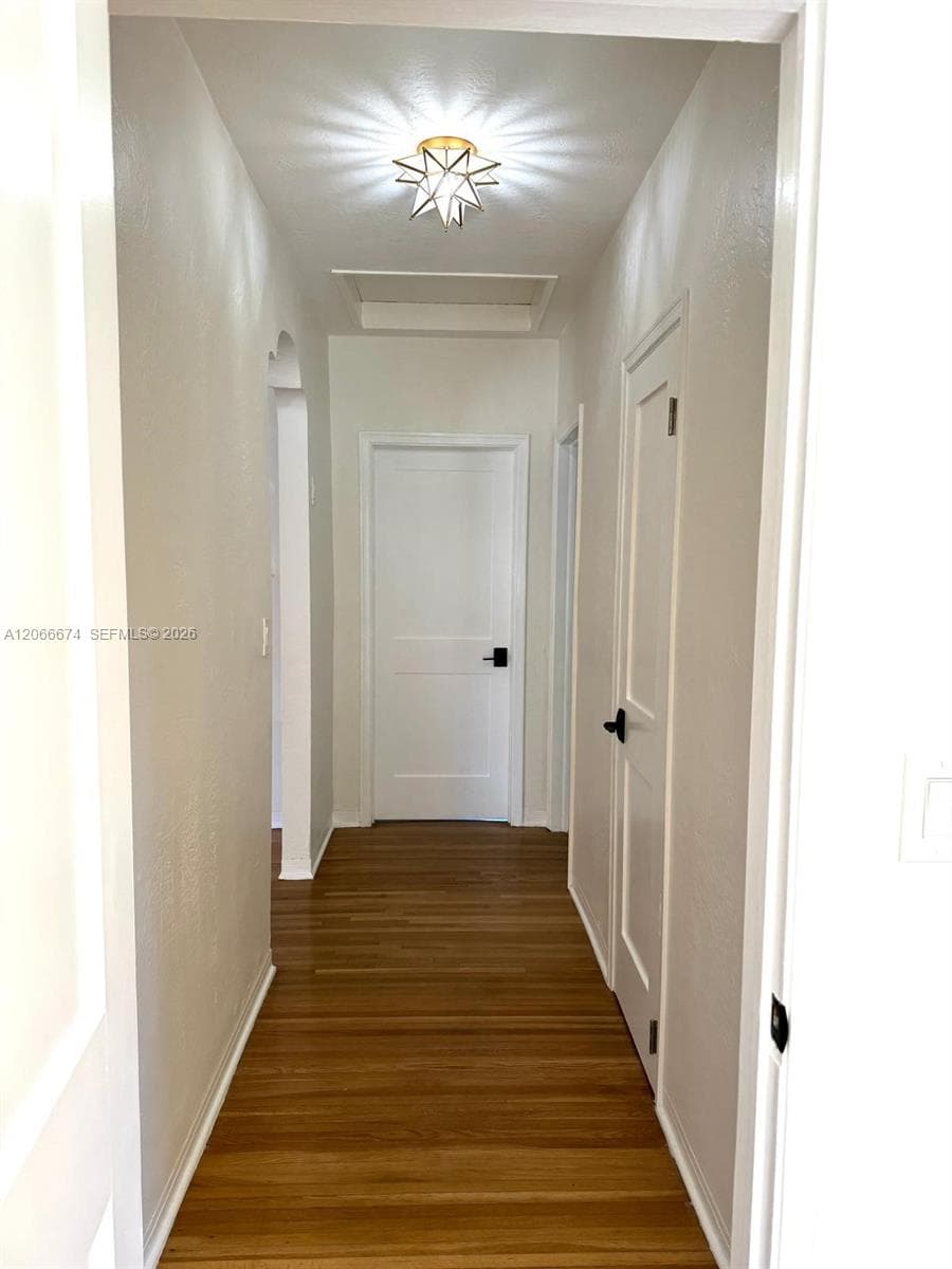 431 Candia Ave photo 34