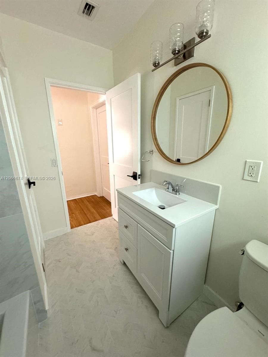 431 Candia Ave photo 44