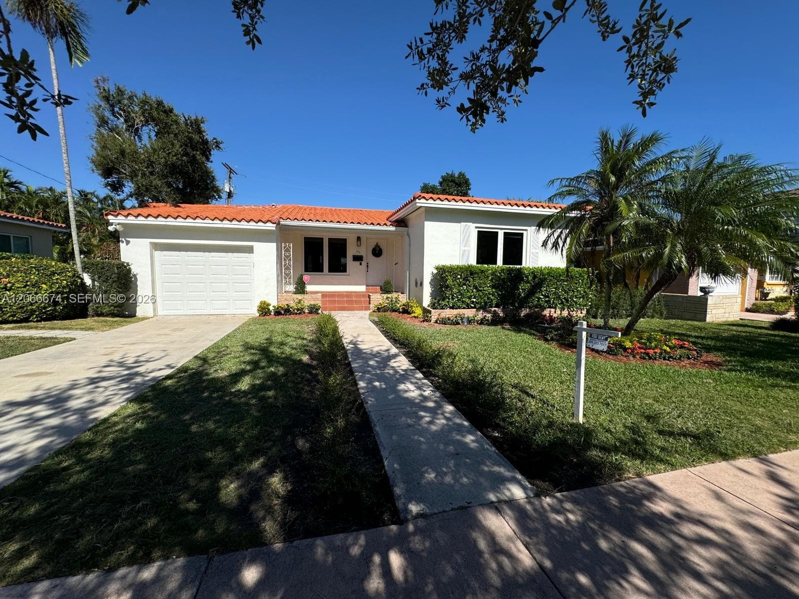 431 Candia Ave photo 8