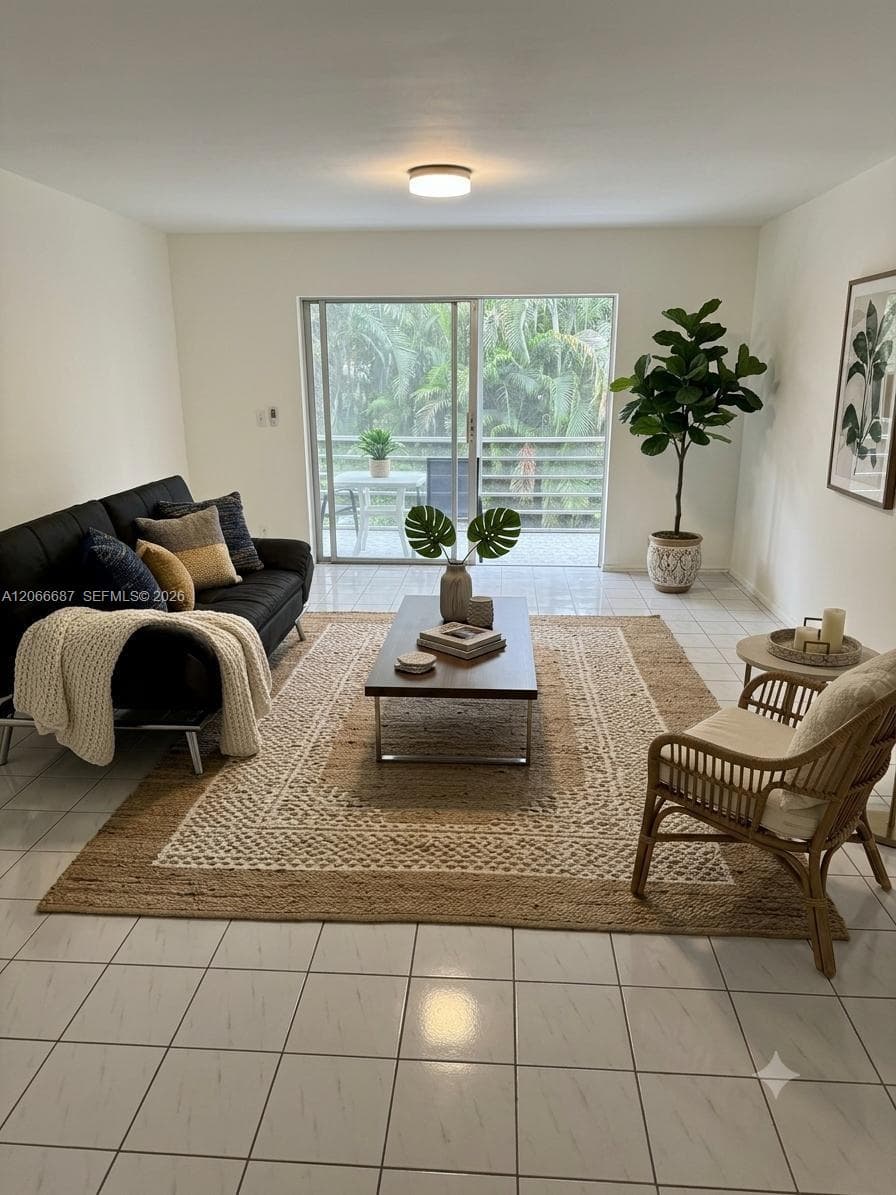 FAIRWAYS ROYAL CONDO · #206 in Hallandale Beach - Photo 1