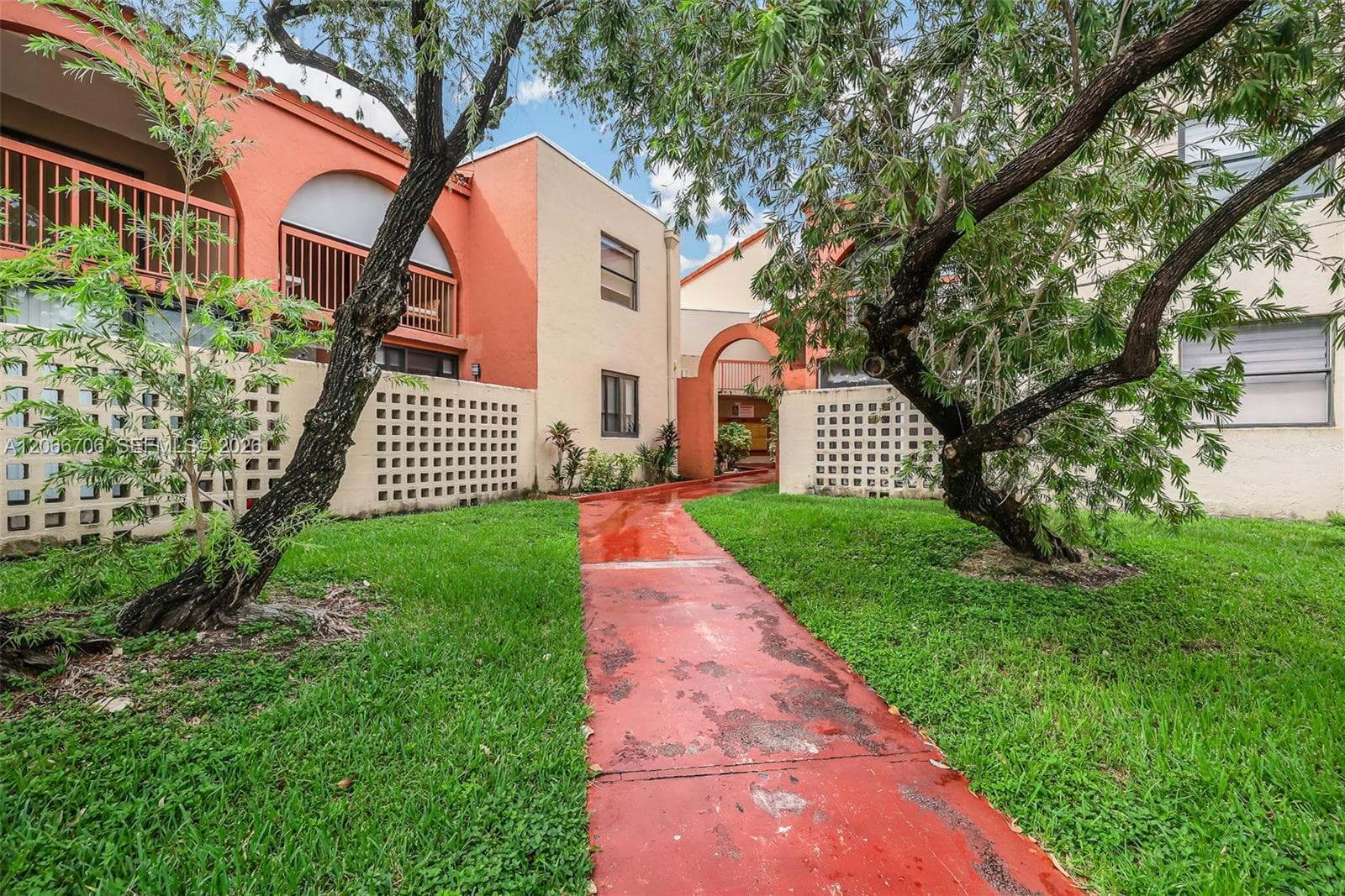 WEST FONTAINE · #102-9 in Miami - Photo 2