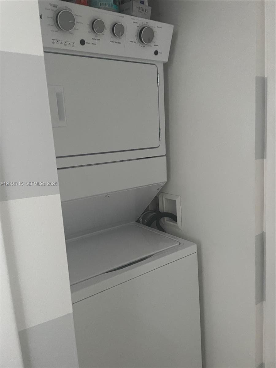 Icon Brickell I · #2511 in Miami - Photo 4
