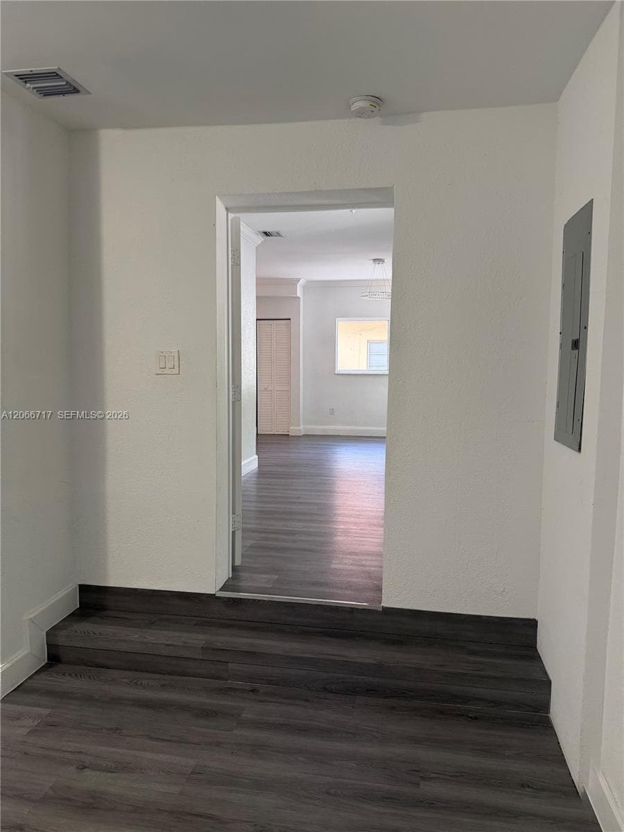 328 SW 15th Ave #- photo 2