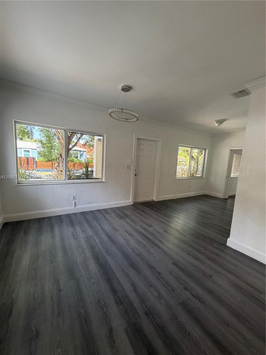 328 SW 15th Ave #- photo 6