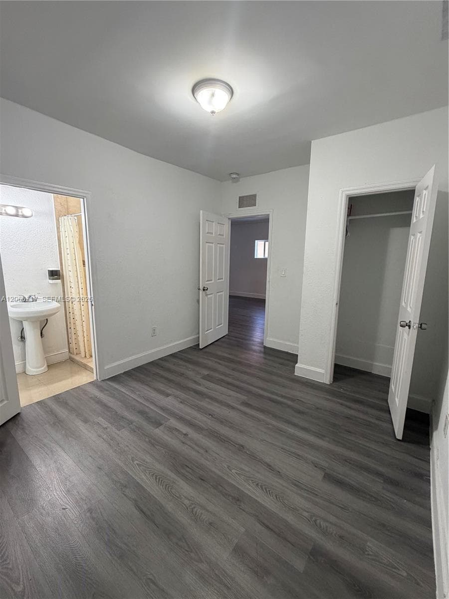 328 SW 15th Ave #- photo 9