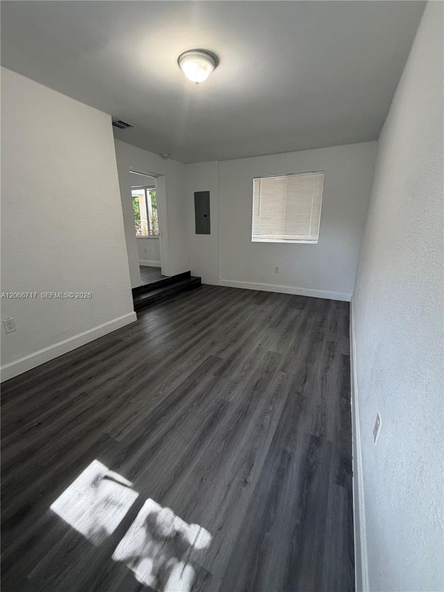 328 SW 15th Ave #- photo 4