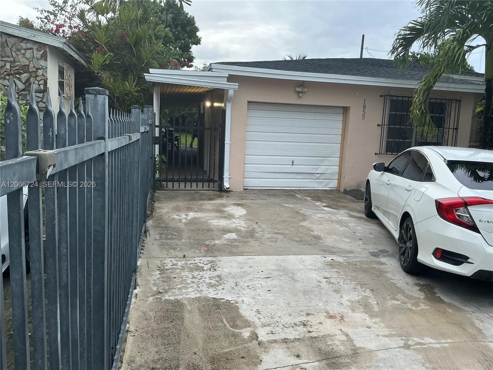 1855 NW 32nd St photo 3