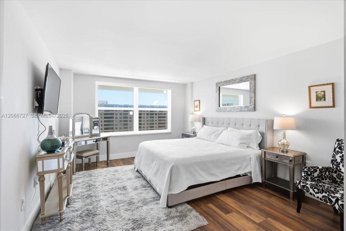 Commodore Club South · #1207 in Key Biscayne - Photo 19
