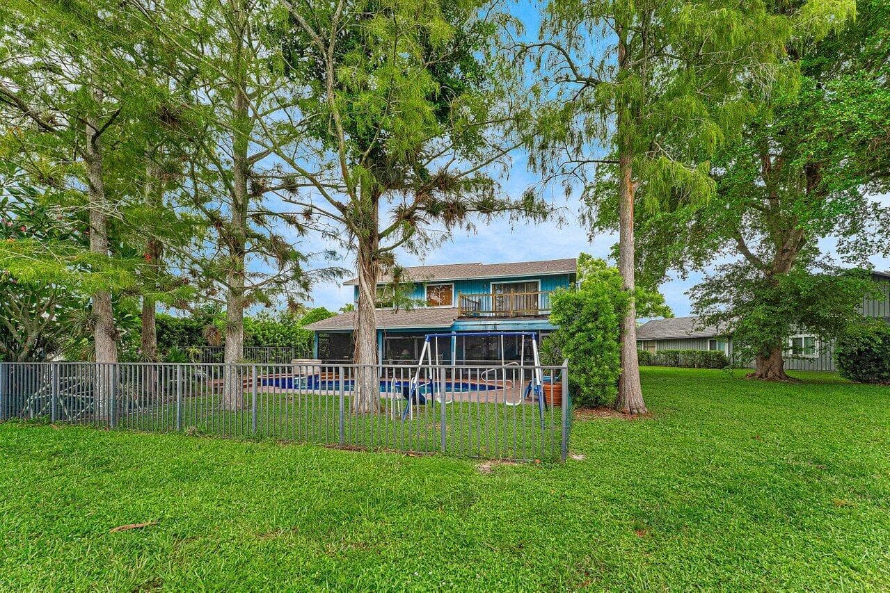 040-1726TreehavenCourt-Wellington-FL-334