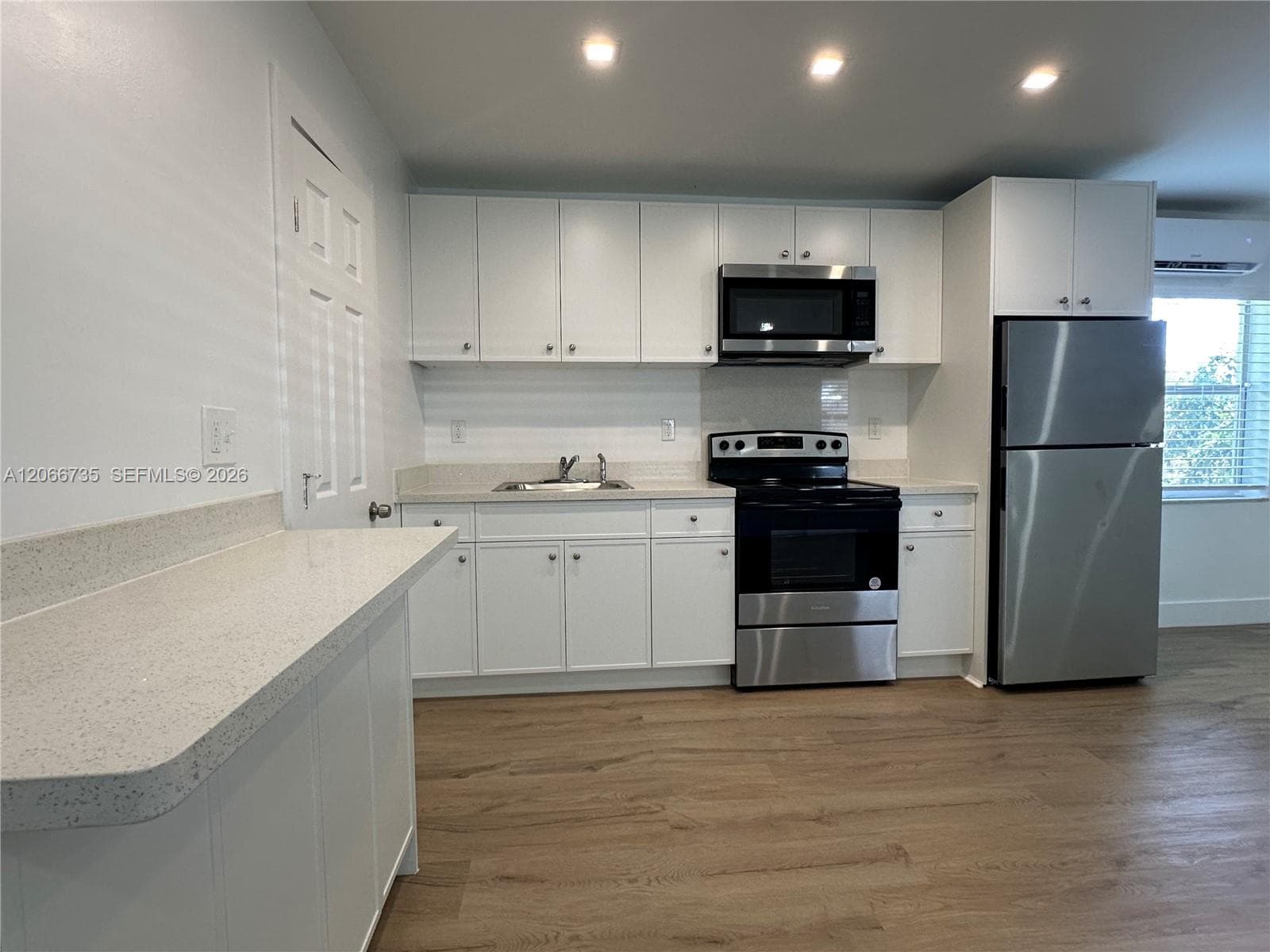 LAUDERDALE GARDENS · #5 in Fort Lauderdale - Photo 4